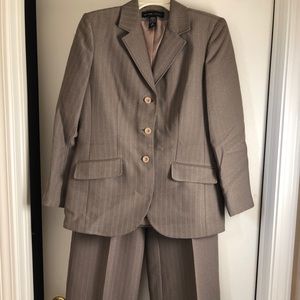 New York & Company Women’s 2 Piece Tan Suit